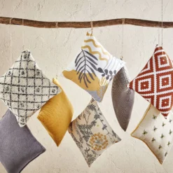 None Folded Velvet Cushion - Grey 7 None Folded Velvet Cushion - Grey -Curver Shop 12836764 1204832979150351