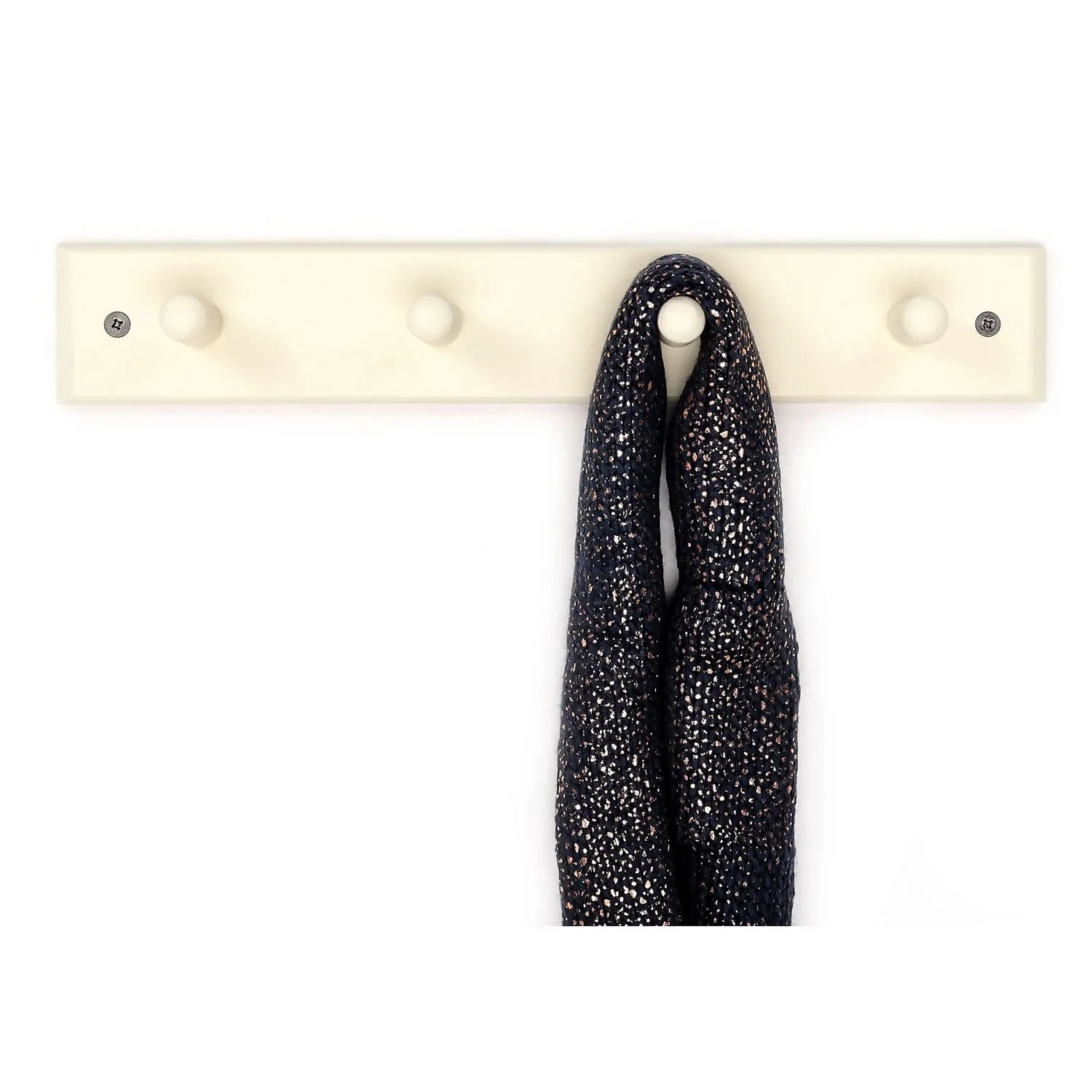 None Antique White Shaker Hook Rail - 4 Hooks 2 None Antique White Shaker Hook Rail - 4 Hooks - Image 2