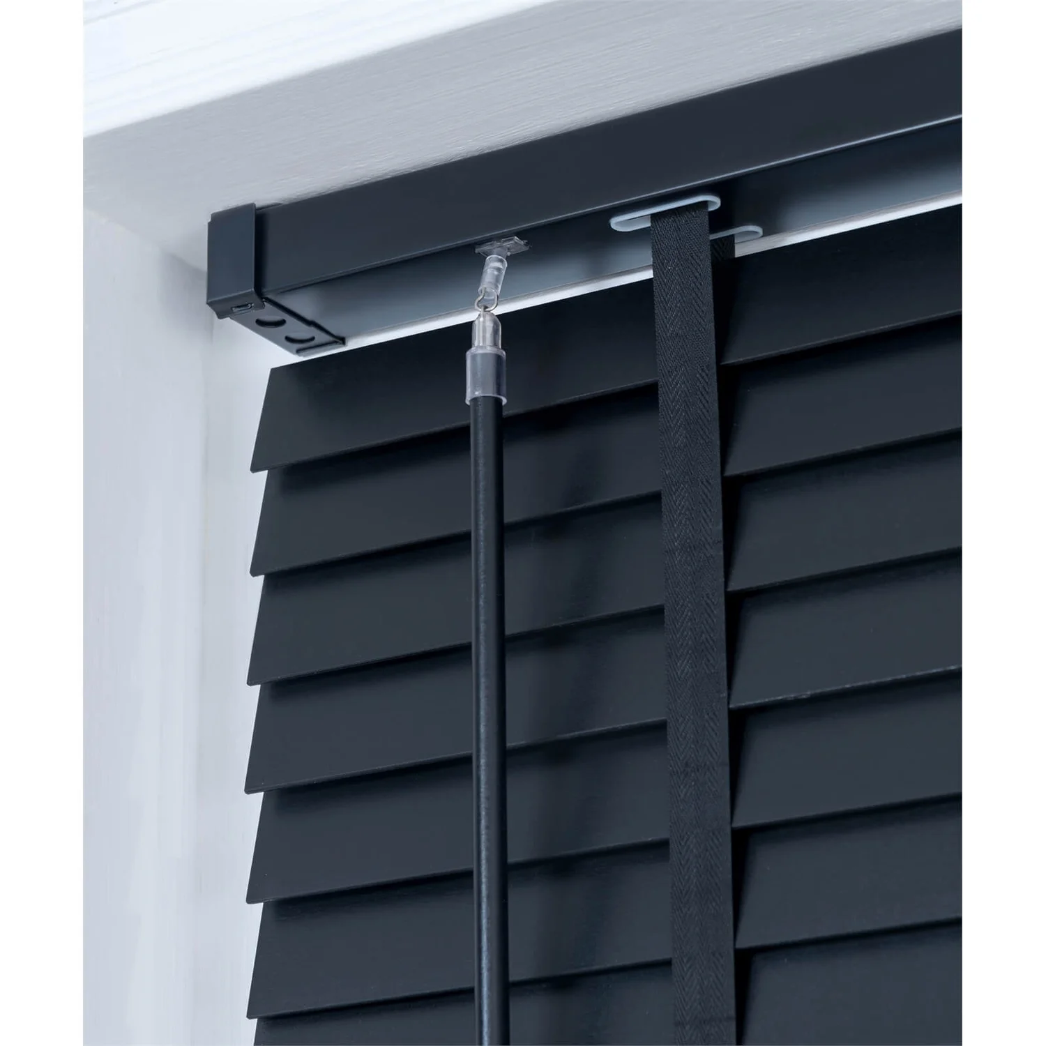 50mm Wood Venetian Blind - Black - 120x160cm 4 50mm Wood Venetian Blind - Black - 120x160cm - Image 4