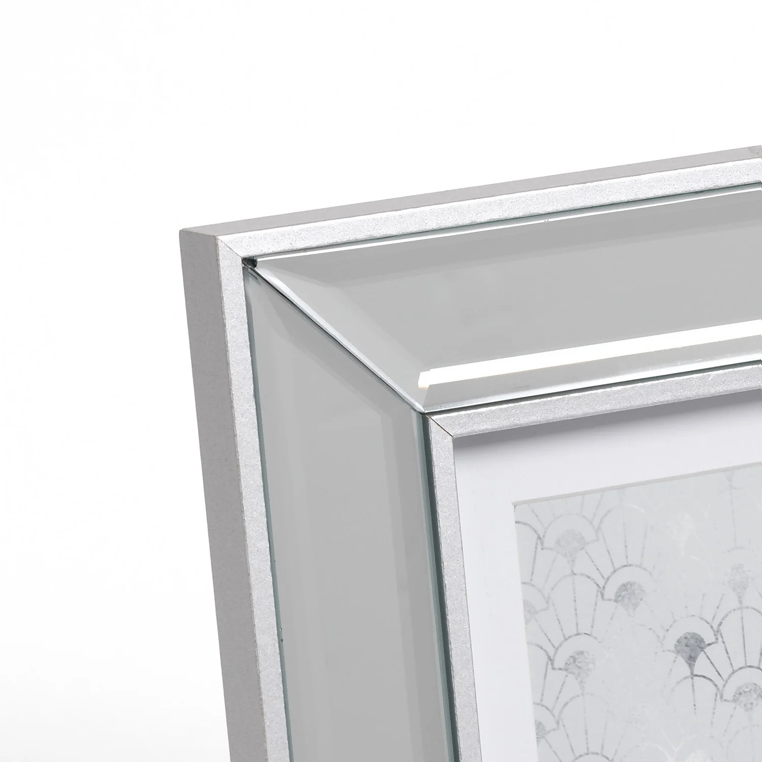 Bevelled Photo Frame 7x5 Silver. 6 Bevelled Photo Frame 7x5 Silver. - Image 6