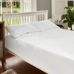 The Willow Manor Easy Care Percale Single Duvet Set Ruched Panel - White