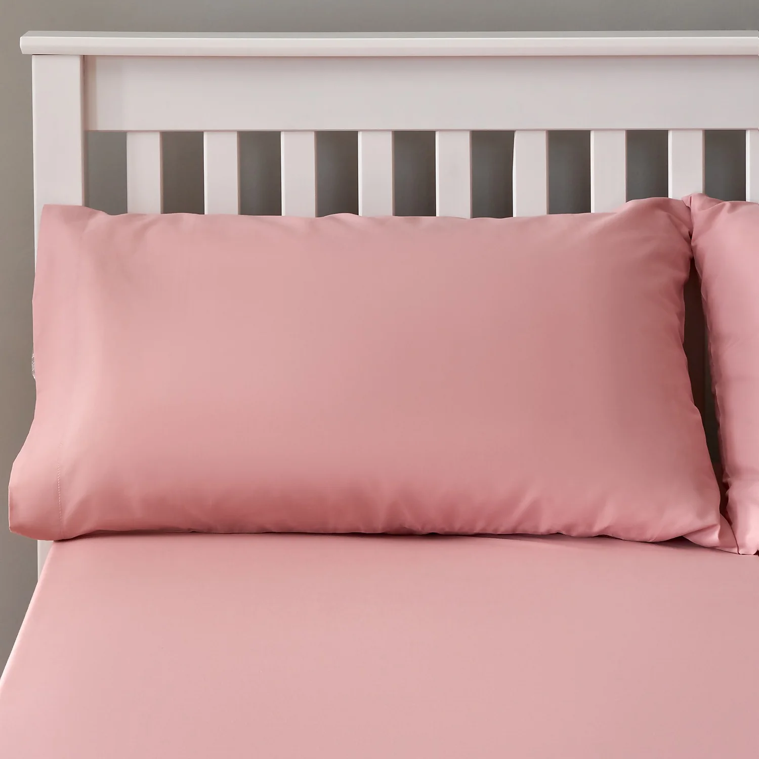The Willow Manor Easy Care Pillowcase Pair - Pink 1 The Willow Manor Easy Care Pillowcase Pair - Pink