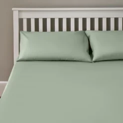 The Willow Manor Easy Care Percale King Fitted Sheet - Sage Green