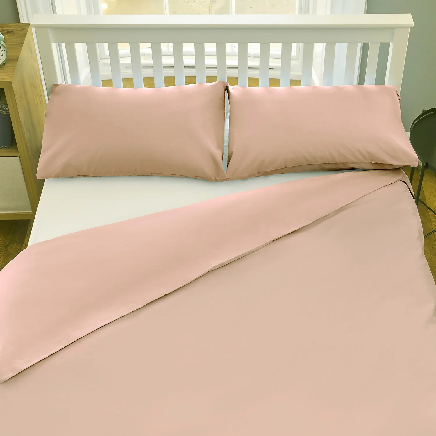 The Willow Manor Easy Care Percale Double Duvet Set - Pink 2 The Willow Manor Easy Care Percale Double Duvet Set - Pink - Image 2