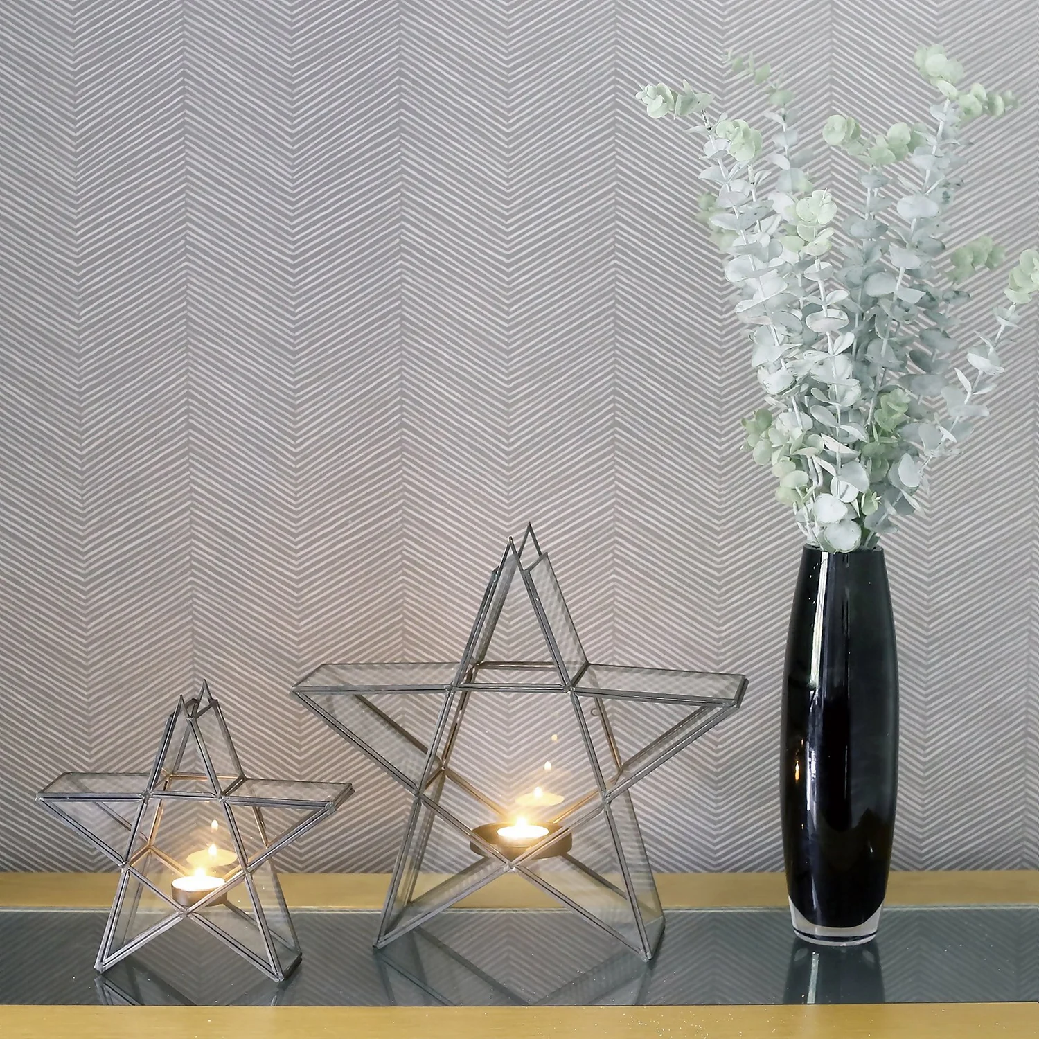 House Beautiful Metal Star Tealight Holder - Small 3 House Beautiful Metal Star Tealight Holder - Small - Image 3