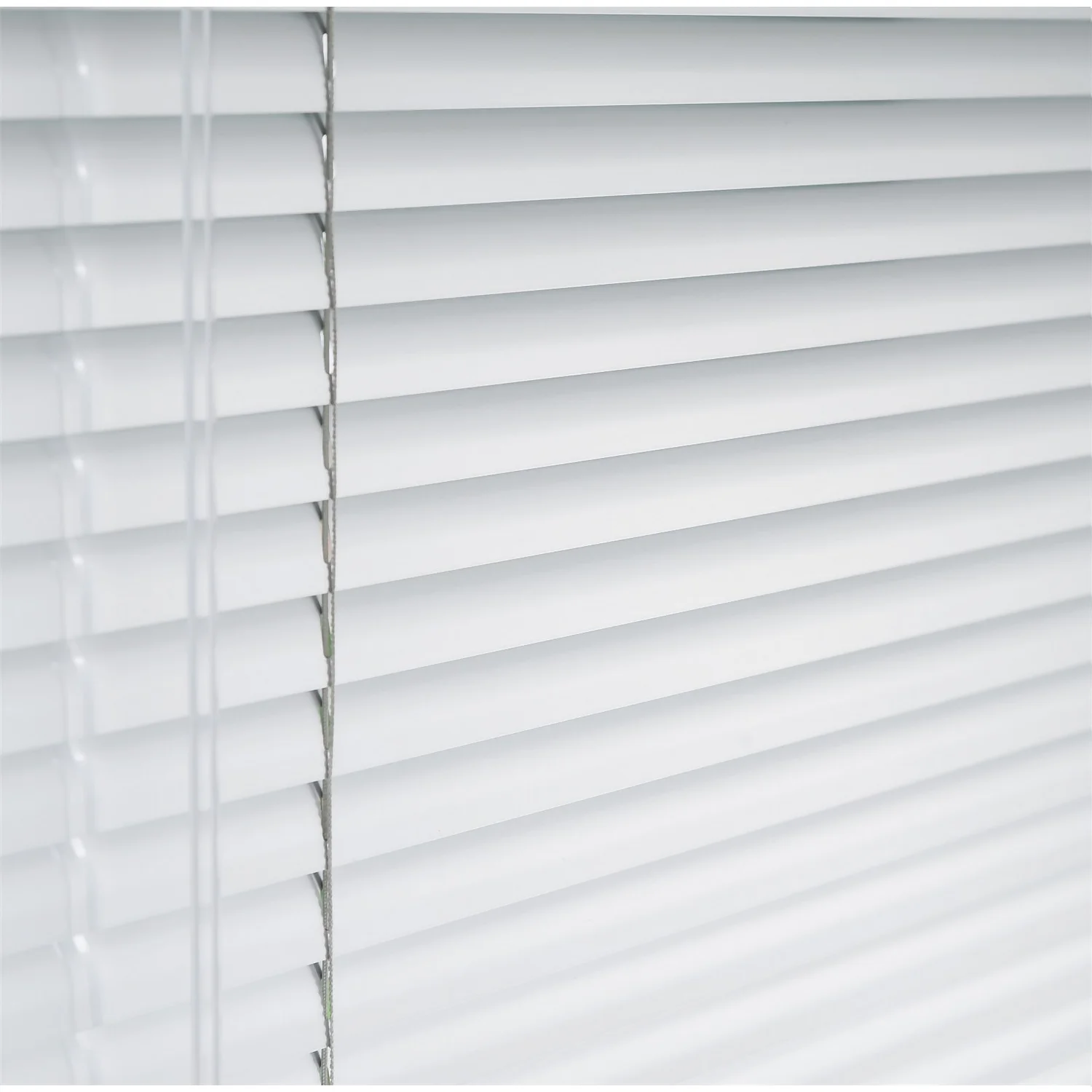 Aluminium Venetian Blind - Silver - 170x160cm 4 Aluminium Venetian Blind - Silver - 170x160cm - Image 4