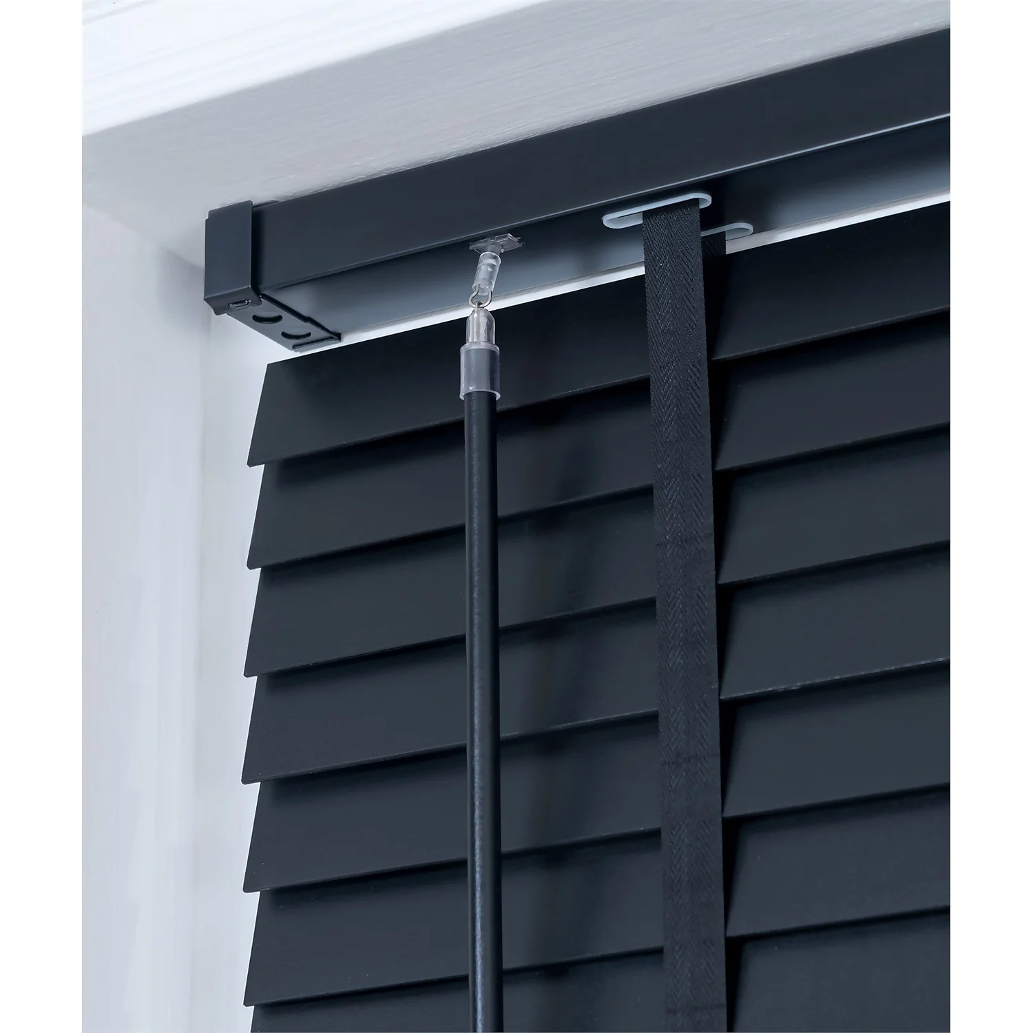 50mm Wood Venetian Blind - Black - 140x160cm 4 50mm Wood Venetian Blind - Black - 140x160cm - Image 4