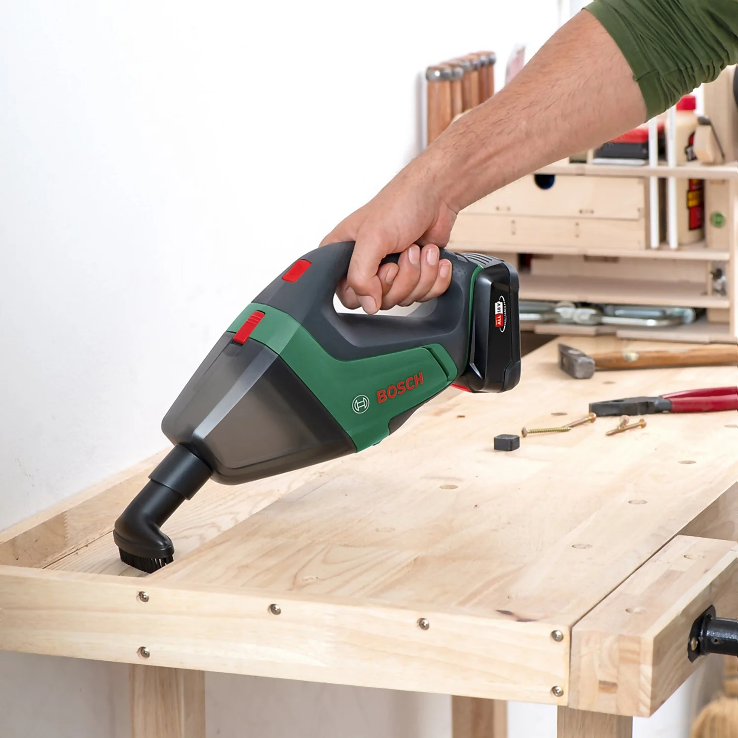 Bosch UniversalVac 18 Cordless Vacuum Cleaner (no Battery Included) 4 Bosch UniversalVac 18 Cordless Vacuum Cleaner (no Battery Included) - Image 4