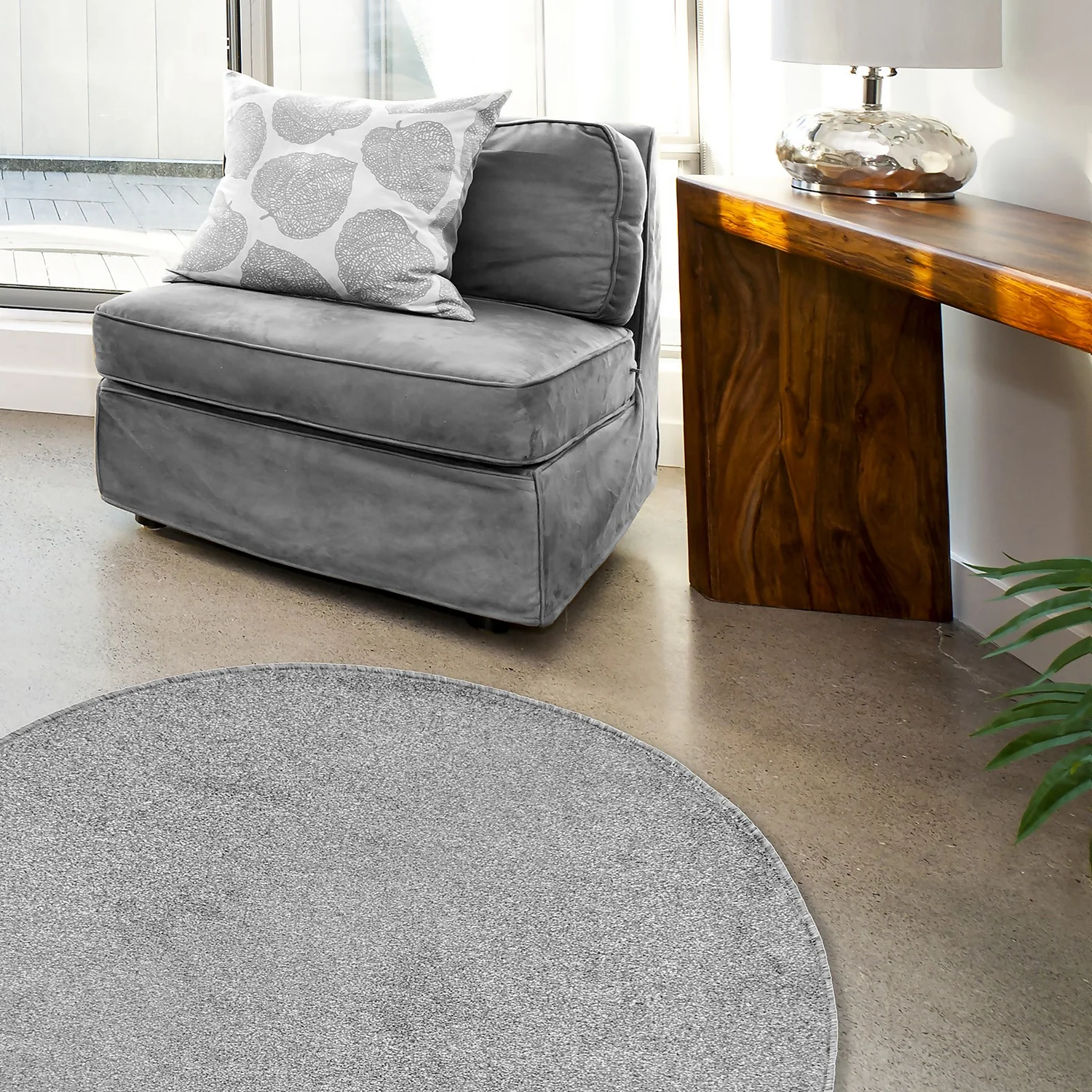 Relay Circular Rug - Light Grey - 133cm 3 Relay Circular Rug - Light Grey - 133cm - Image 3