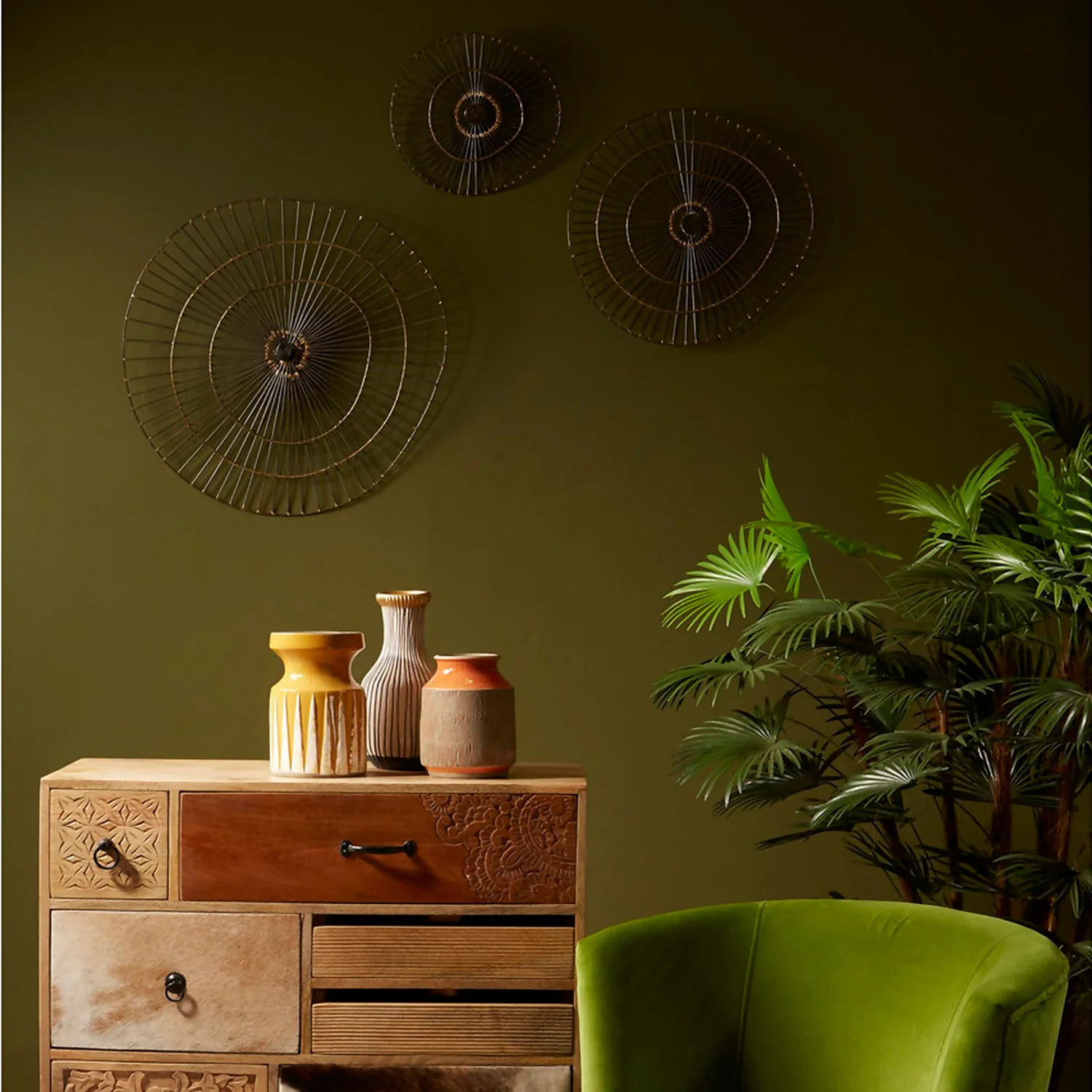 Mirano Small Abstract Wall Art - Gold - 29x31cm 2 Mirano Small Abstract Wall Art - Gold - 29x31cm - Image 2