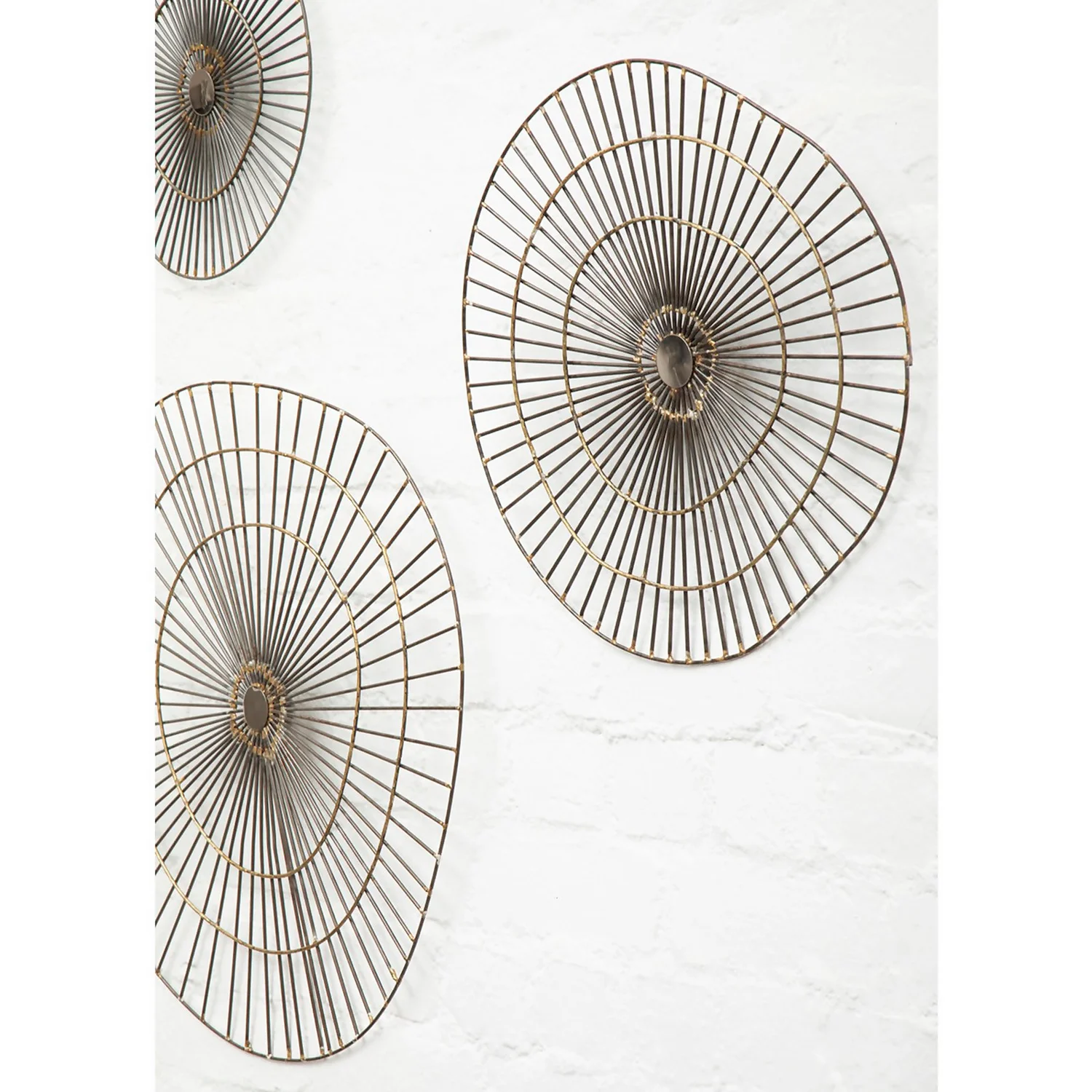 Mirano Small Abstract Wall Art - Gold - 29x31cm 7 Mirano Small Abstract Wall Art - Gold - 29x31cm - Image 7